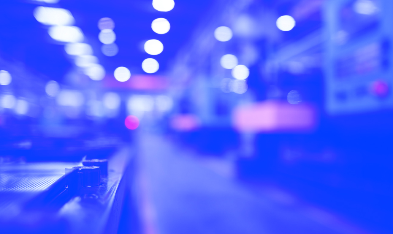 Comparatif logistique : Atelier Moulding Injection Ath versus moulistes Oyonnax Lyon pour clients du Nord